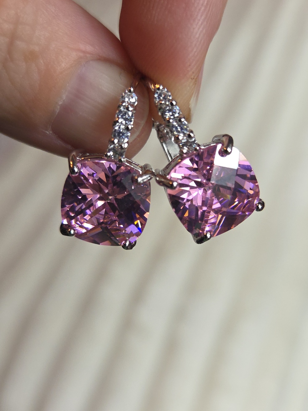 CUBIC ZIRCONIA EARRINGS Pink Cushion Cut
